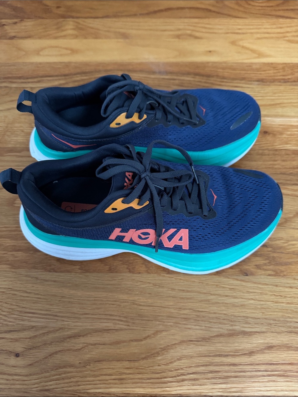 Hoka Bondi 8 Navy Shoes with Teal Midsole and Coral Logo - Picture 4 of 8